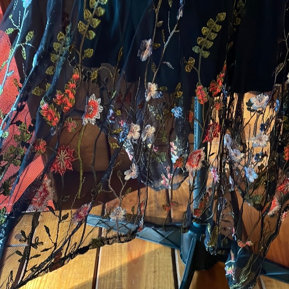 INC International Concepts: floral skirt: size S - Picture 3 of 5